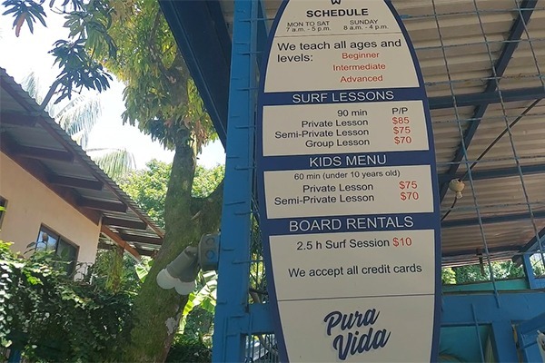 Surf shools at Nosara Costa rica
